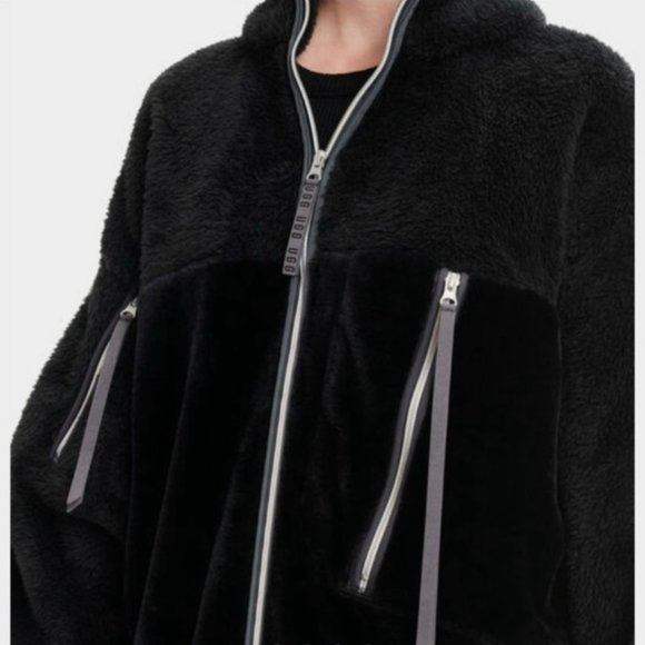 UGG Marlene Sherpa Jacket Size Large - Picture 8 of 9
